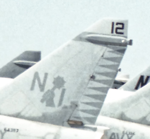 Tail Markings - 1990