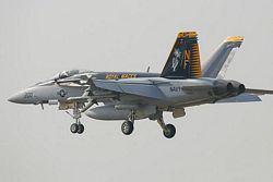 VFA-27 F/A-18E  Flying