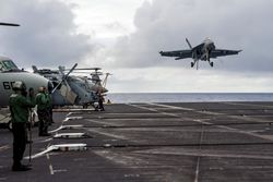 VFA-27 USS George Washington