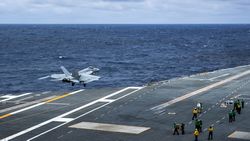 VFA-27 USS George Washington