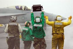 [VA-27/VFA-27 Royal Maces - Mace In Your Face!]